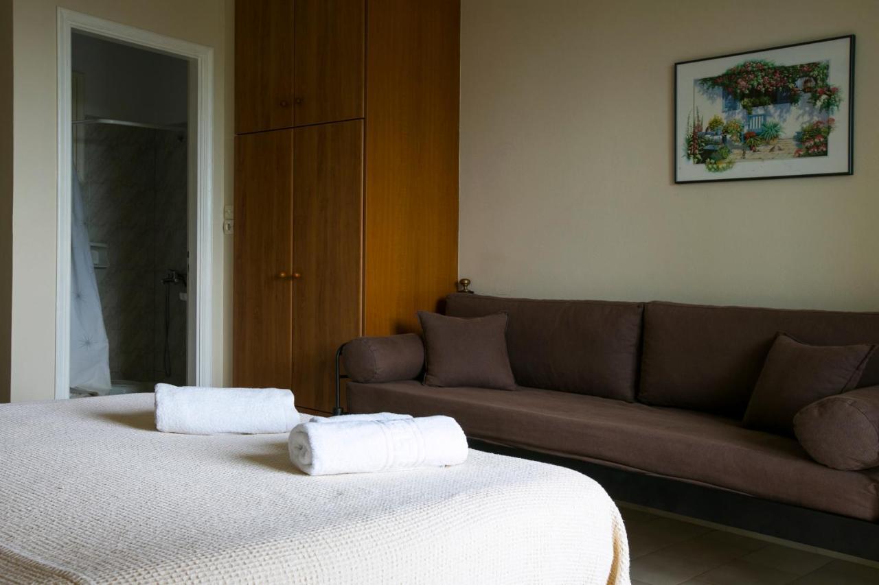 Irena Studios & Apartments Svoronata Extérieur photo
